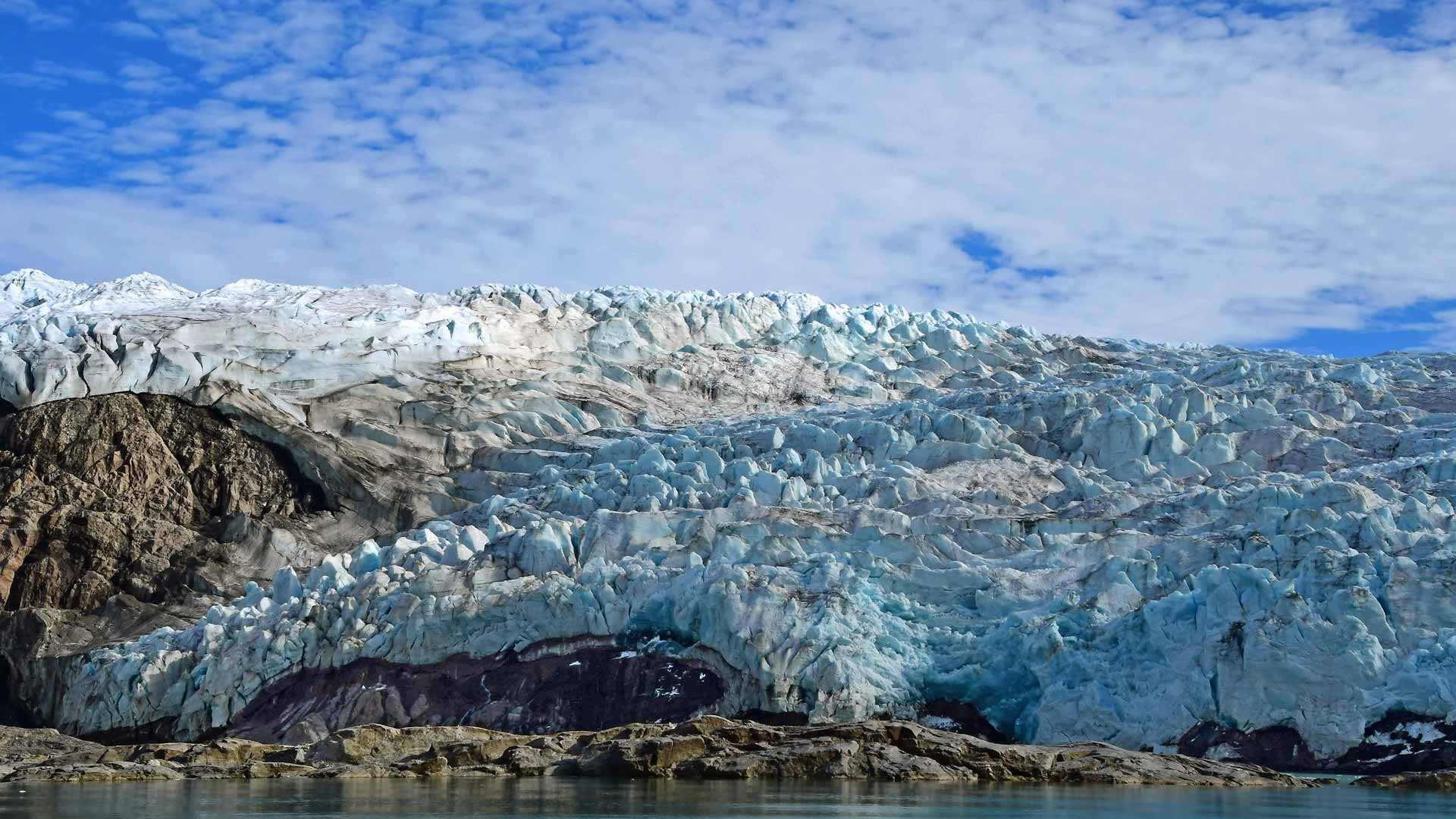 Glacier in Billefjorden, Svalbard