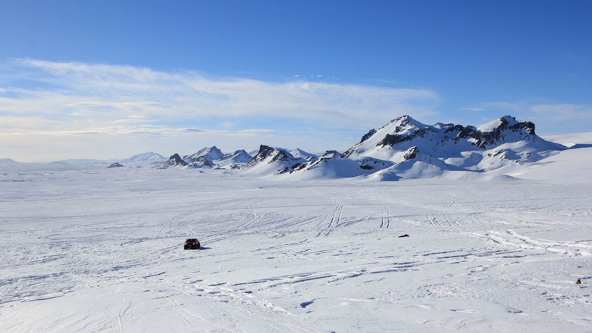Super Jeeps on Langjökull Glacier 