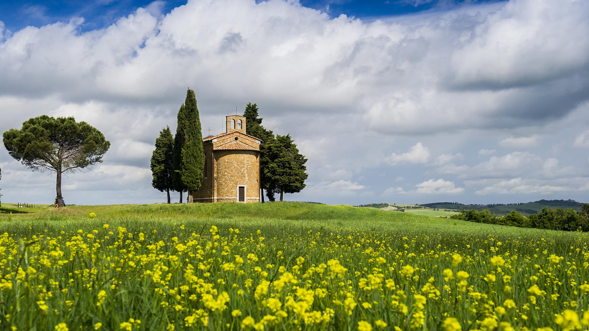 Famous Madonna di Vitaleta chapel in Val d’Orcia Tuscany
