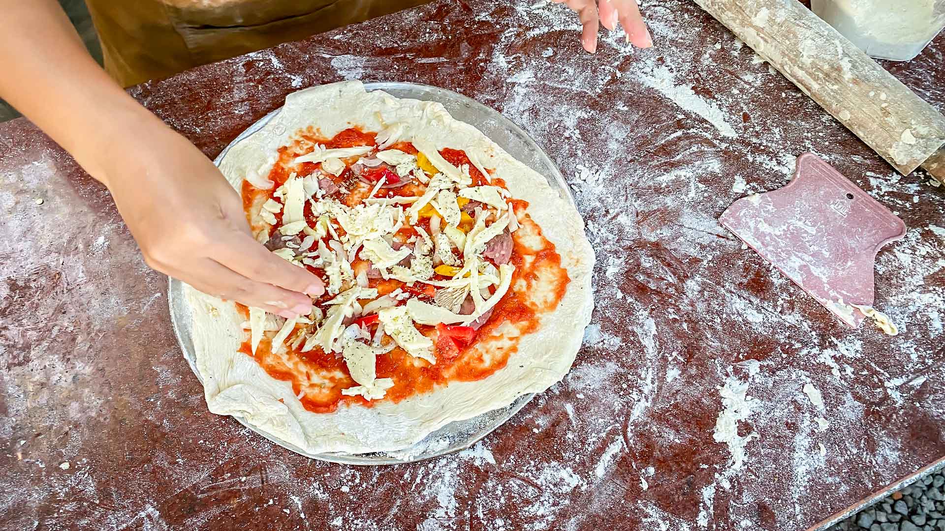 Pizza cooking class session