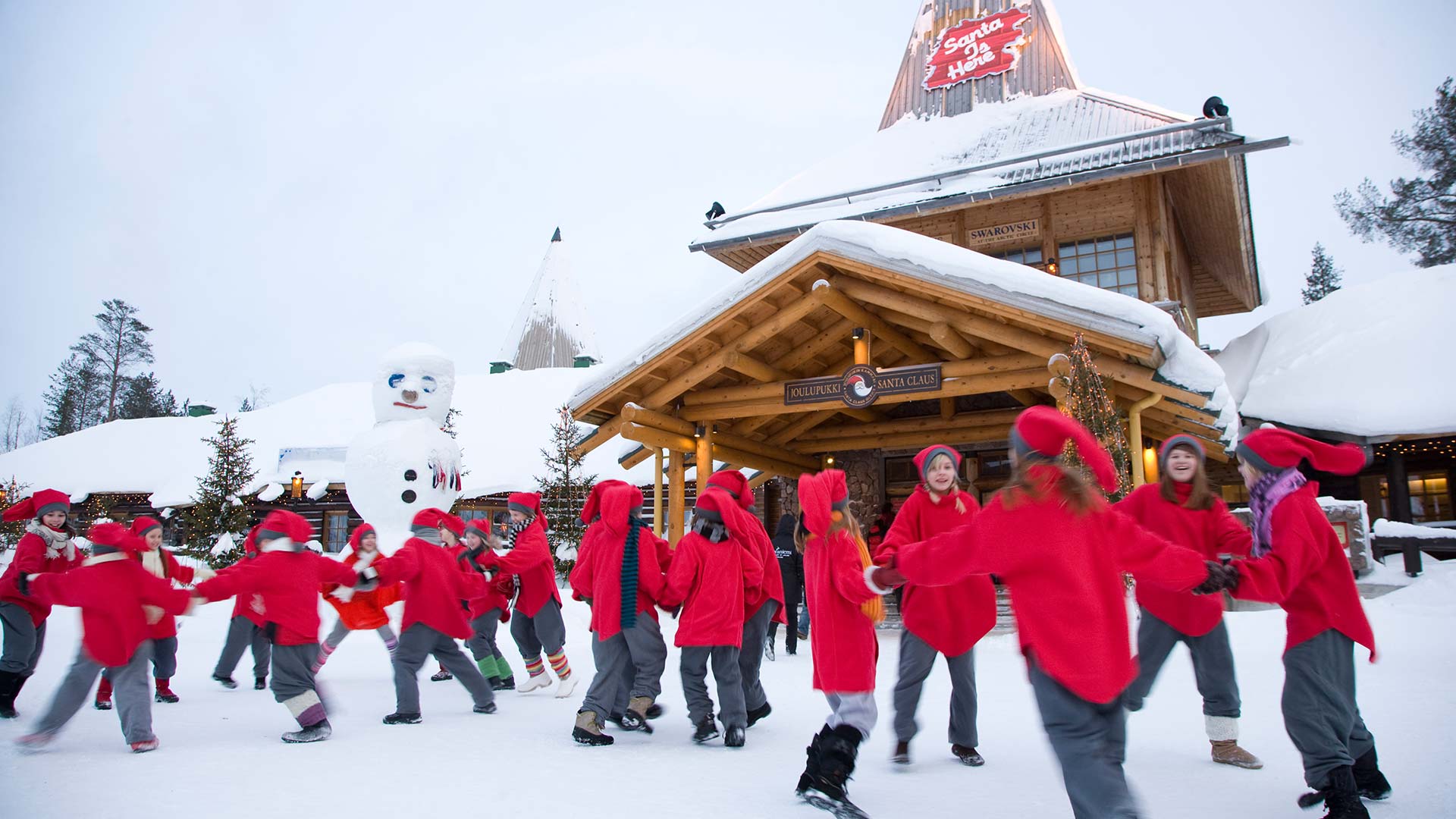 Santa Claus Village in Rovaniemi - ©Visitrovaniemi.fi