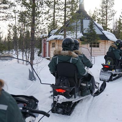 Snowmobile tour ©Kiruna Guidetur
