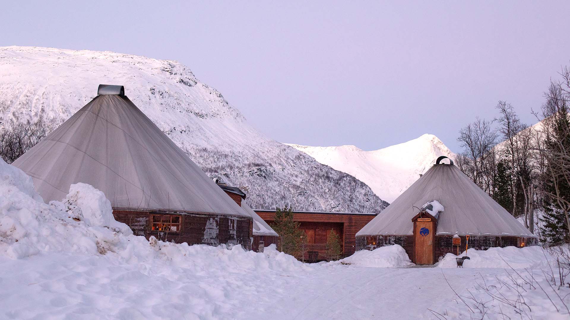 Sami Lavvu ©lyngsfjord