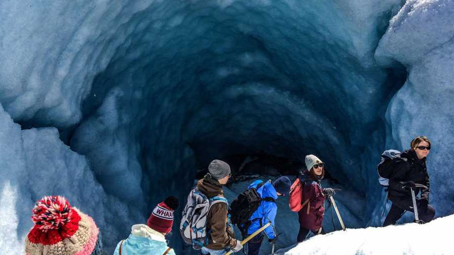 Glacier Hike Blue Ice - ©Jostedalen Breforarlag