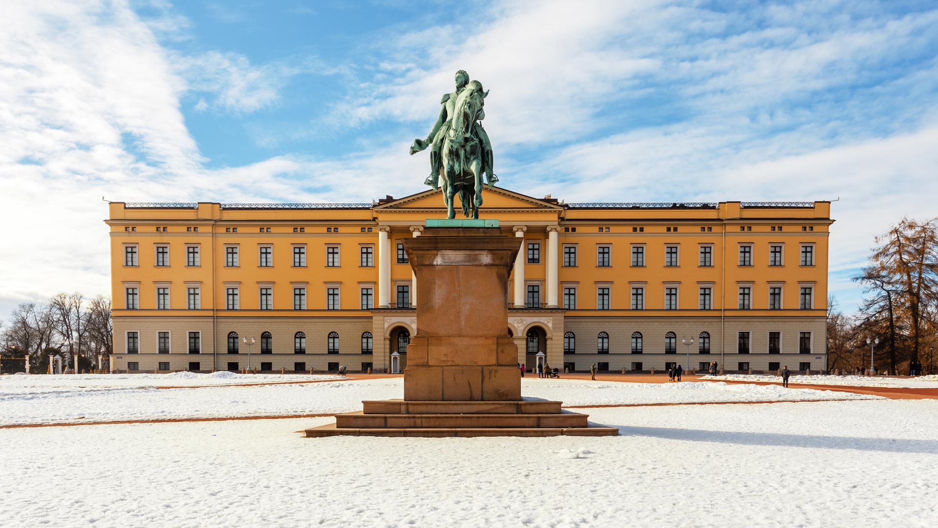 Royal Palace in Oslo in winter