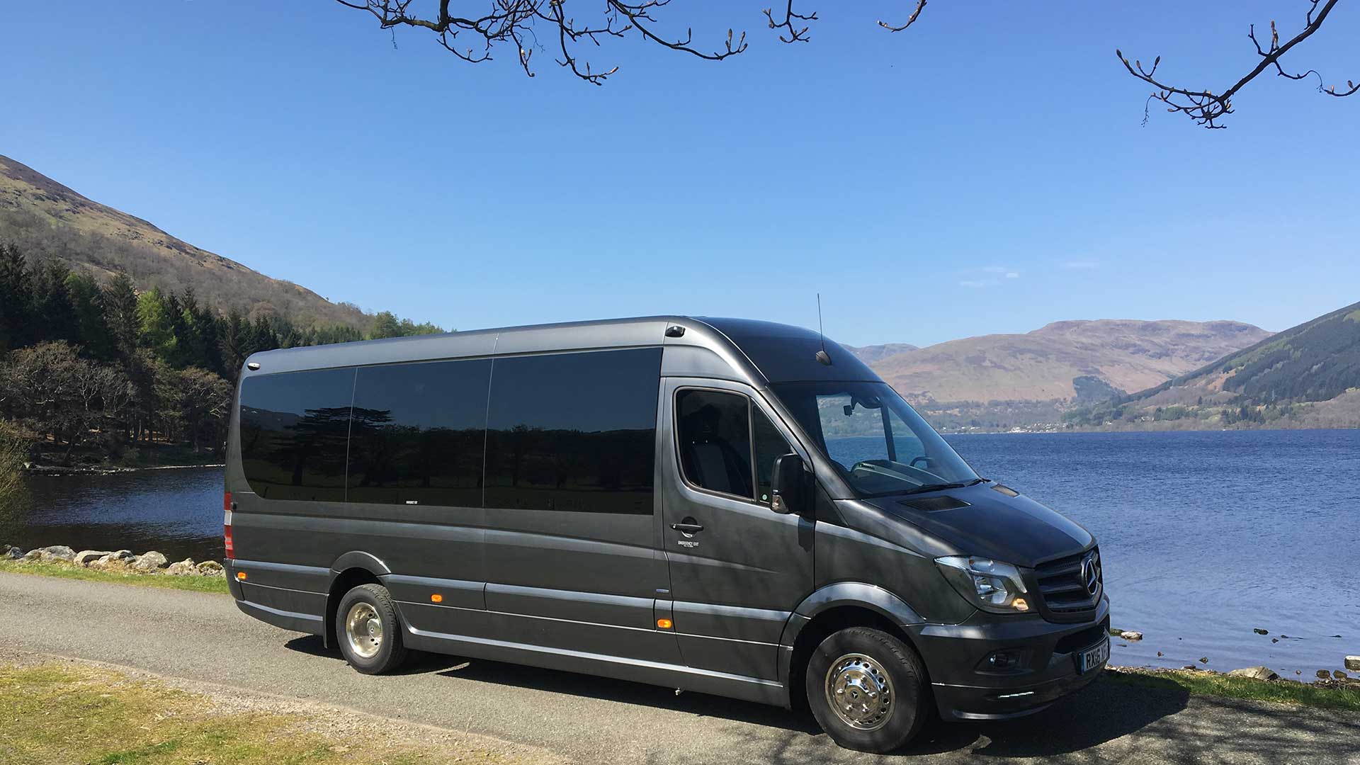 Tour bus from a guided small group tour in Scotland 