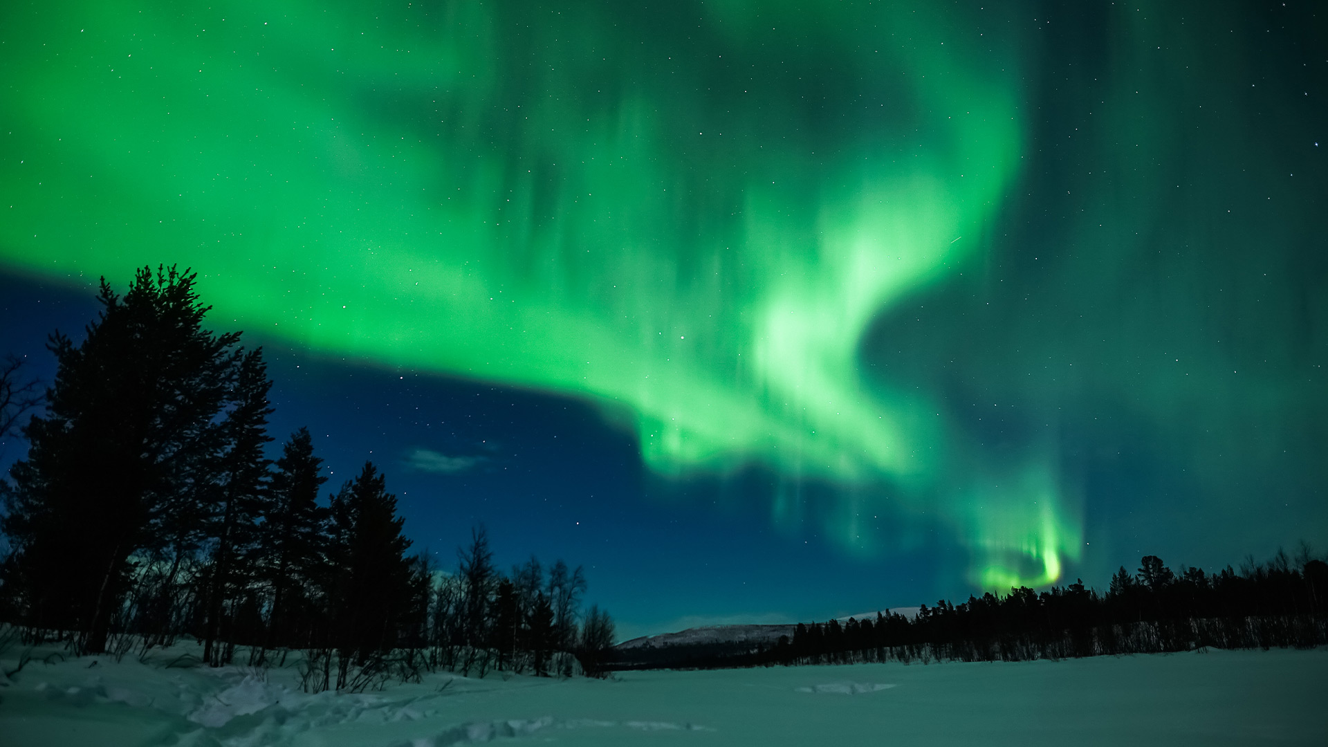 northern lights aurora borealis lapland
