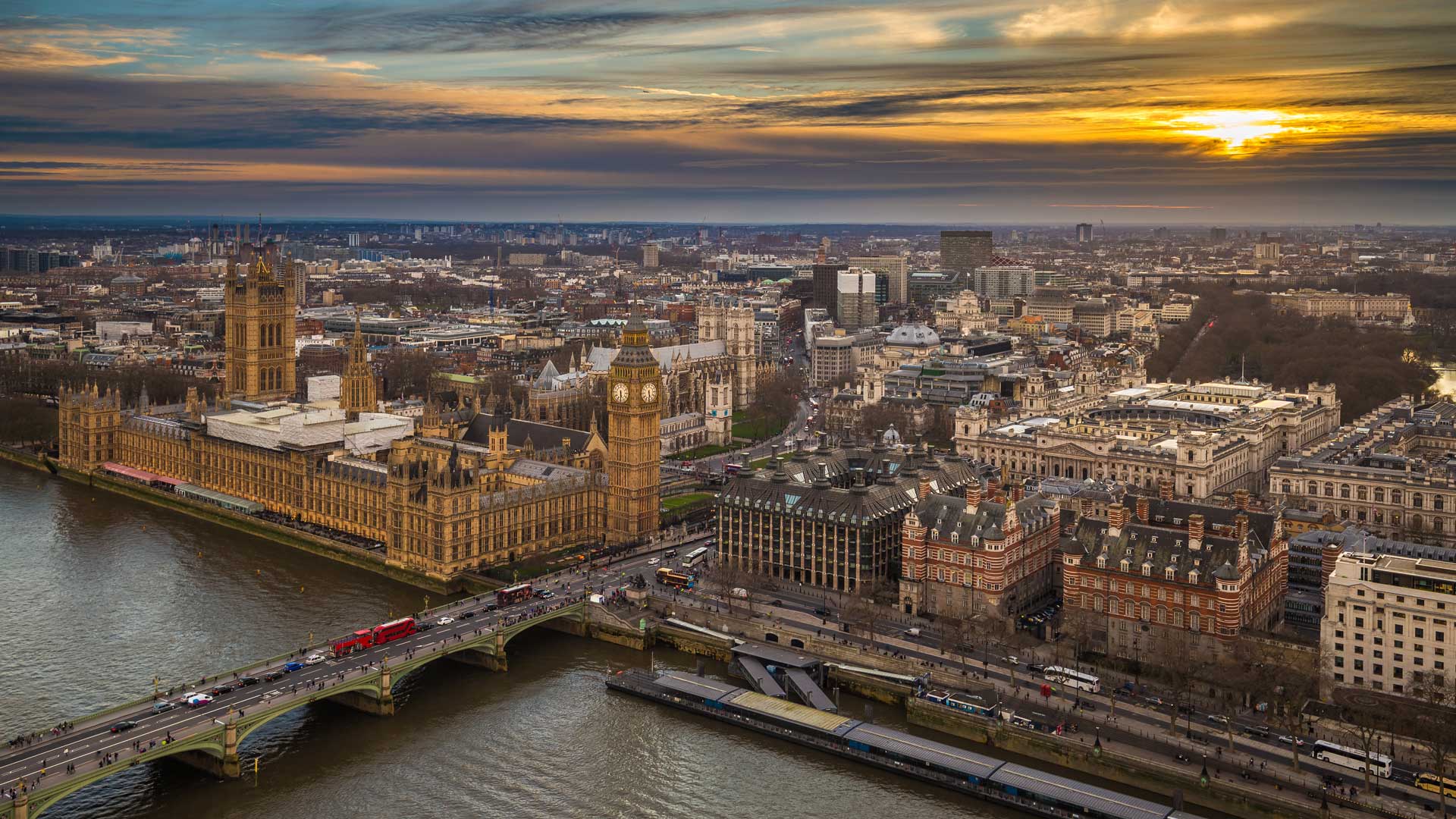 Big Ben and the Palace of Westminster in London