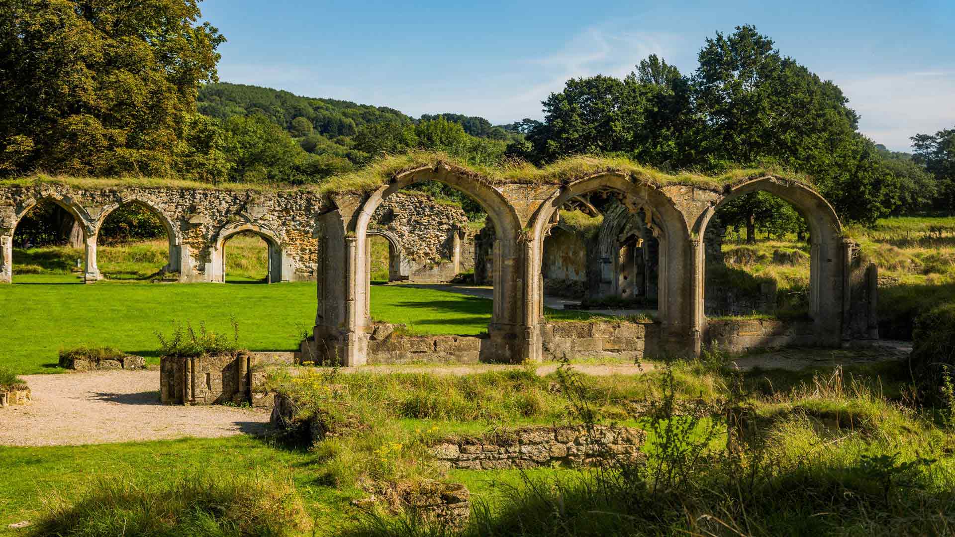 Ruined Hailes Abbey, Cotswolds, Gloucestershire