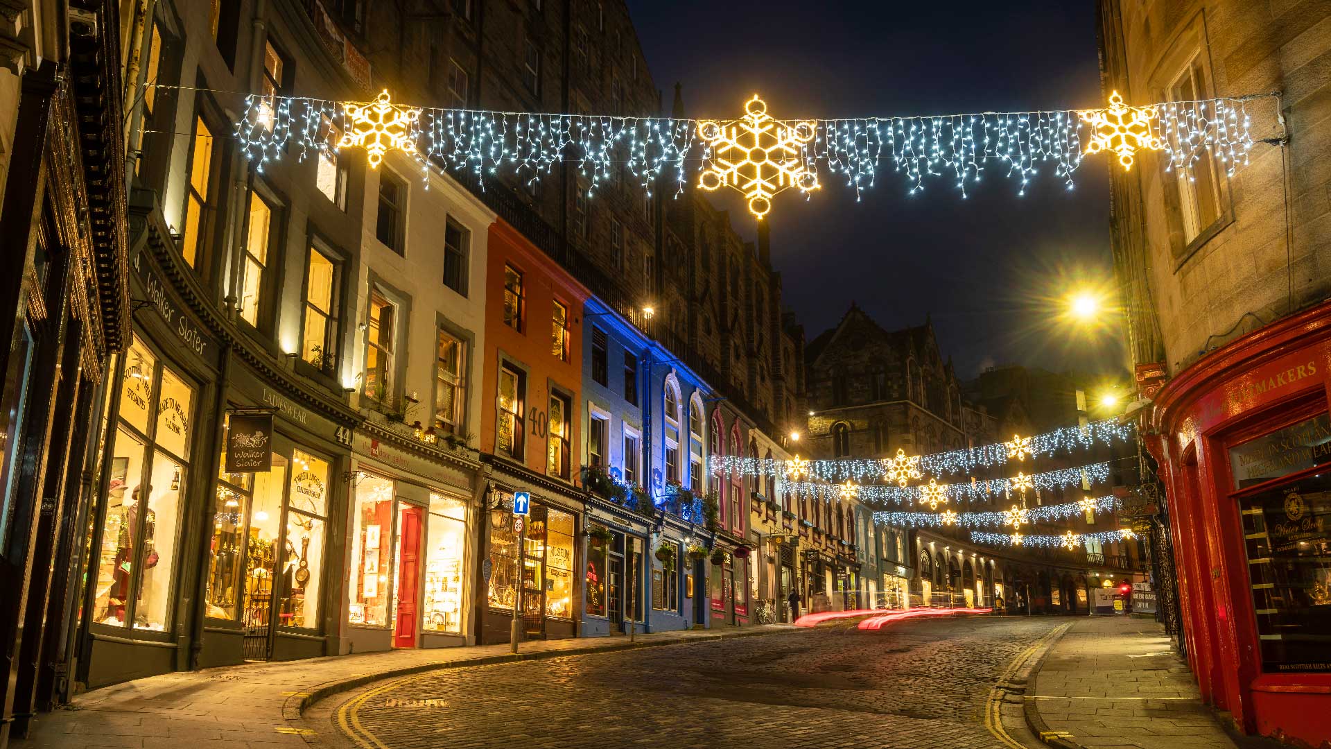 Victoria Street, Old Town, Edinburgh ©Kenny Lam – VisitScotland