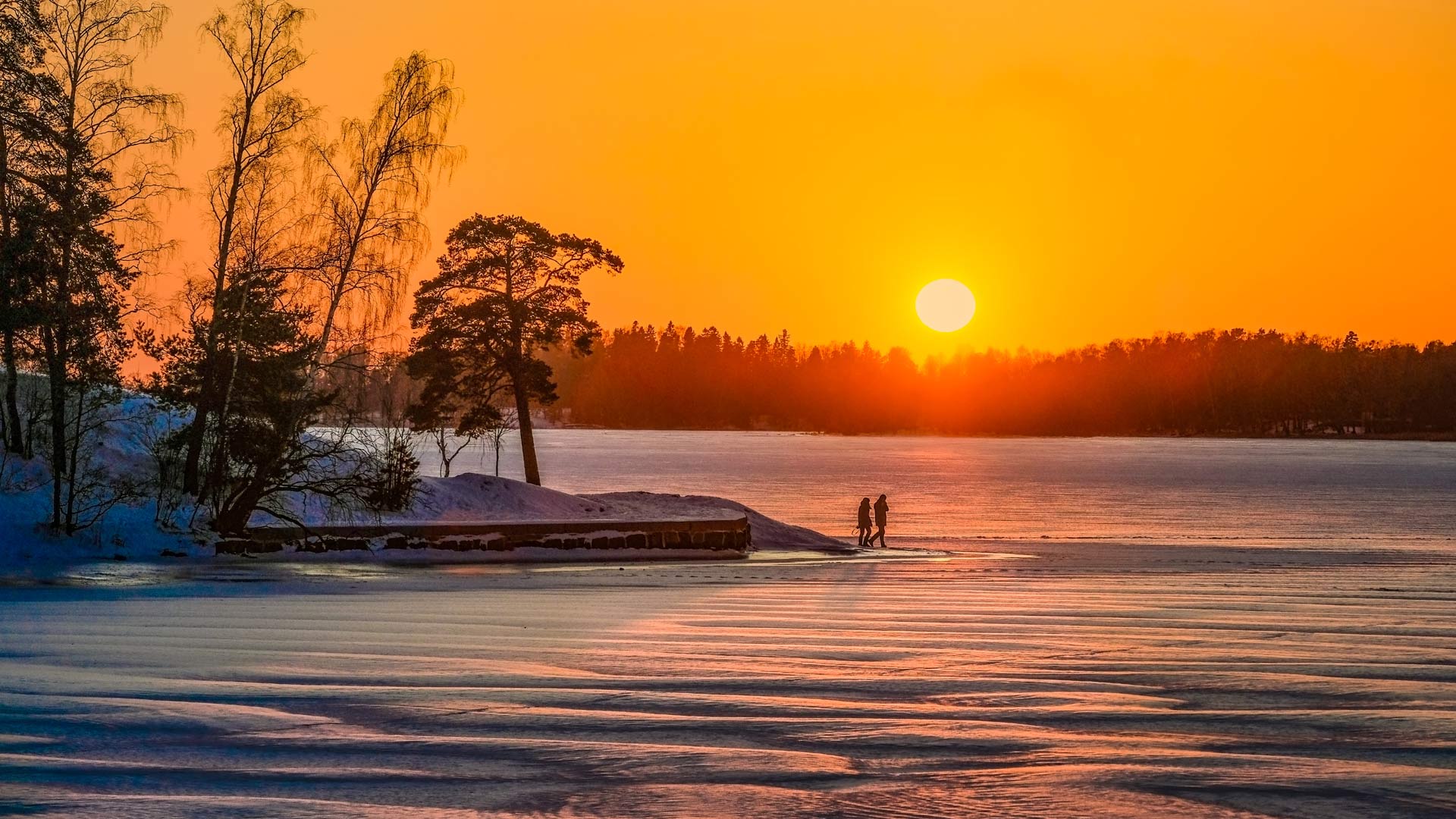 a couple sunset swedish lapland