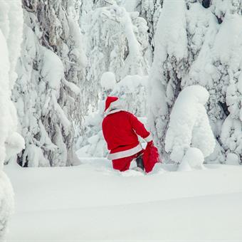 AdobeStock 229522011 NV Santa in the snow