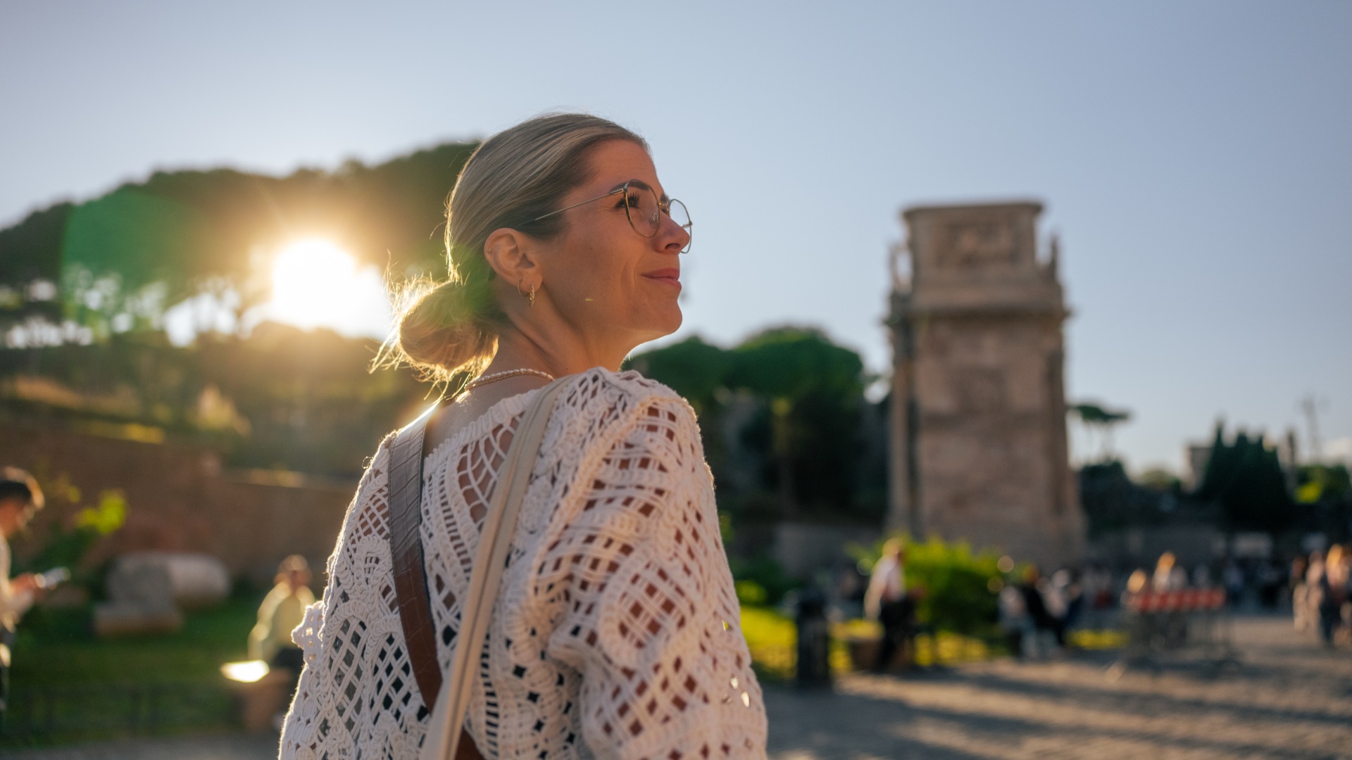 alexandra exploring rome