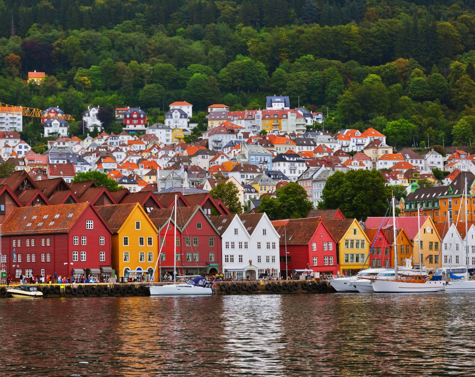 2015 07 depositphotos 55341191 original bryggen begen medium