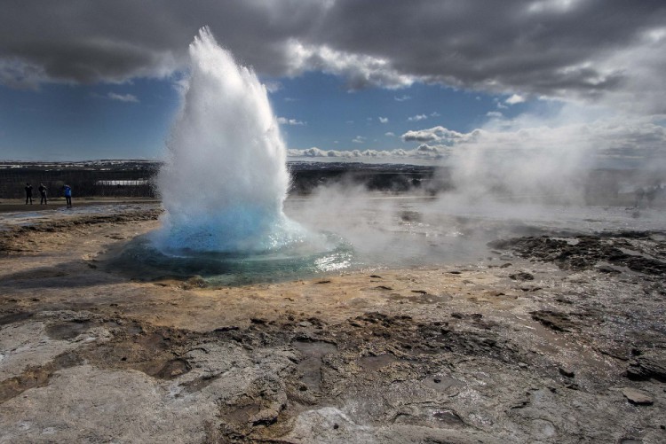 Strokkur (©Bob Trinnes)