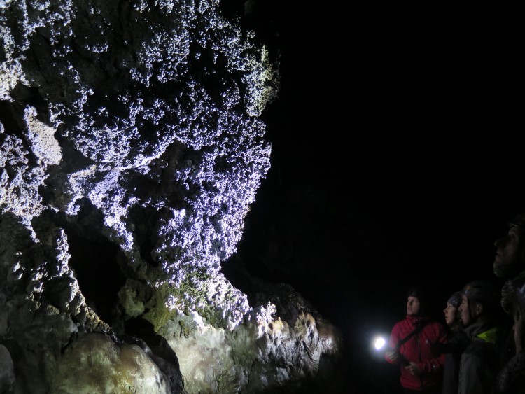 Inside the cave, Ægir highlights an example of