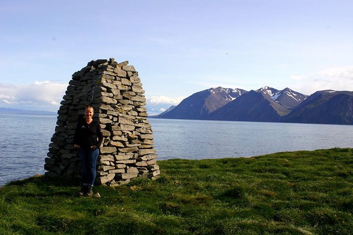 Varða statue