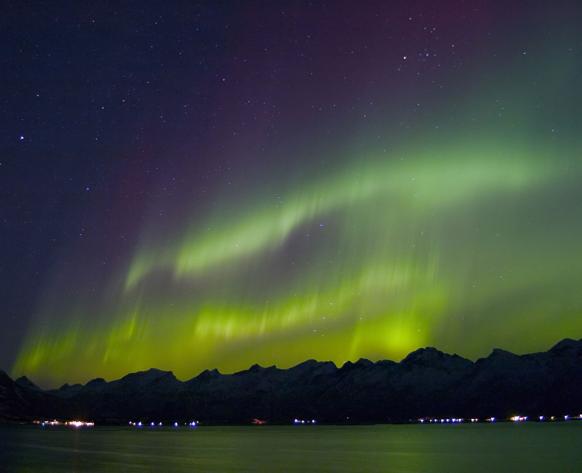 Northern lights in Lofoten