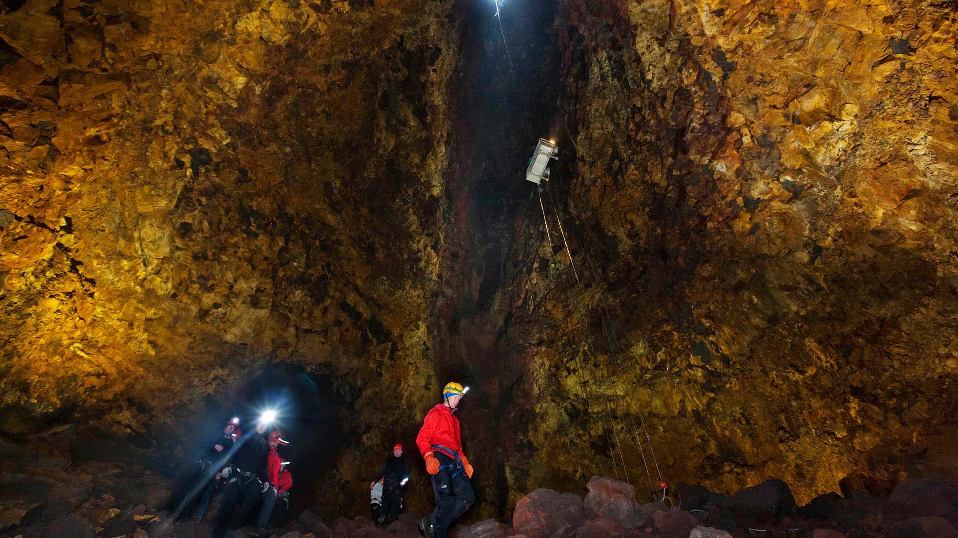 Inside the Volcano - photo: 3H Travel