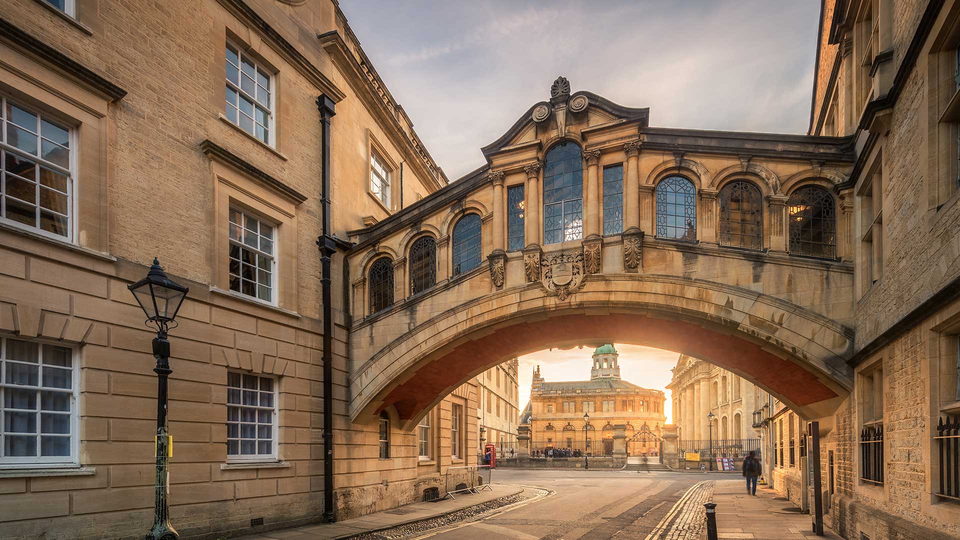 The quaint and charming Bridge of Sighs in Oxford