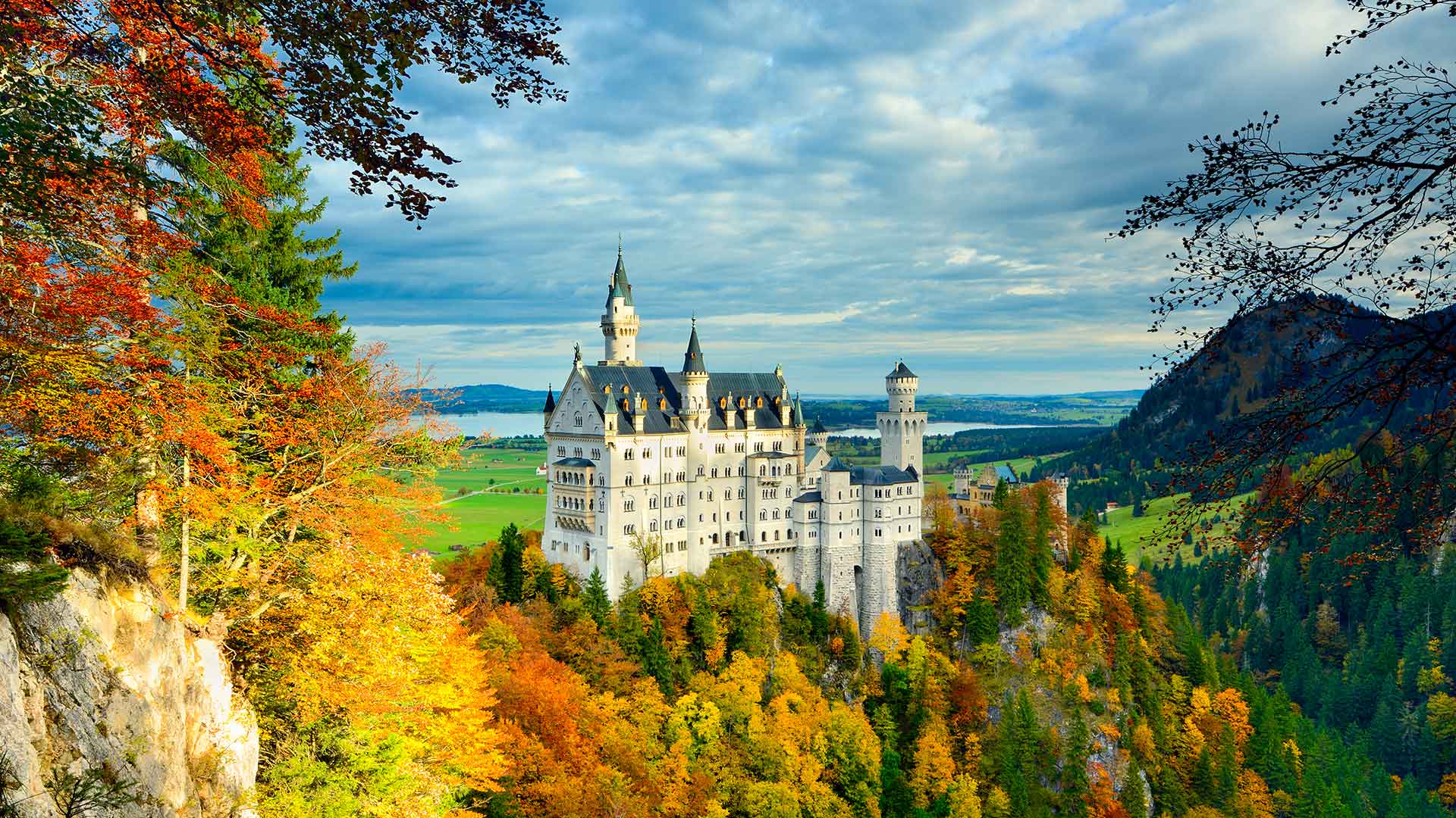 Neuschwanstein Castle in the Bavarian Alps, Germany
