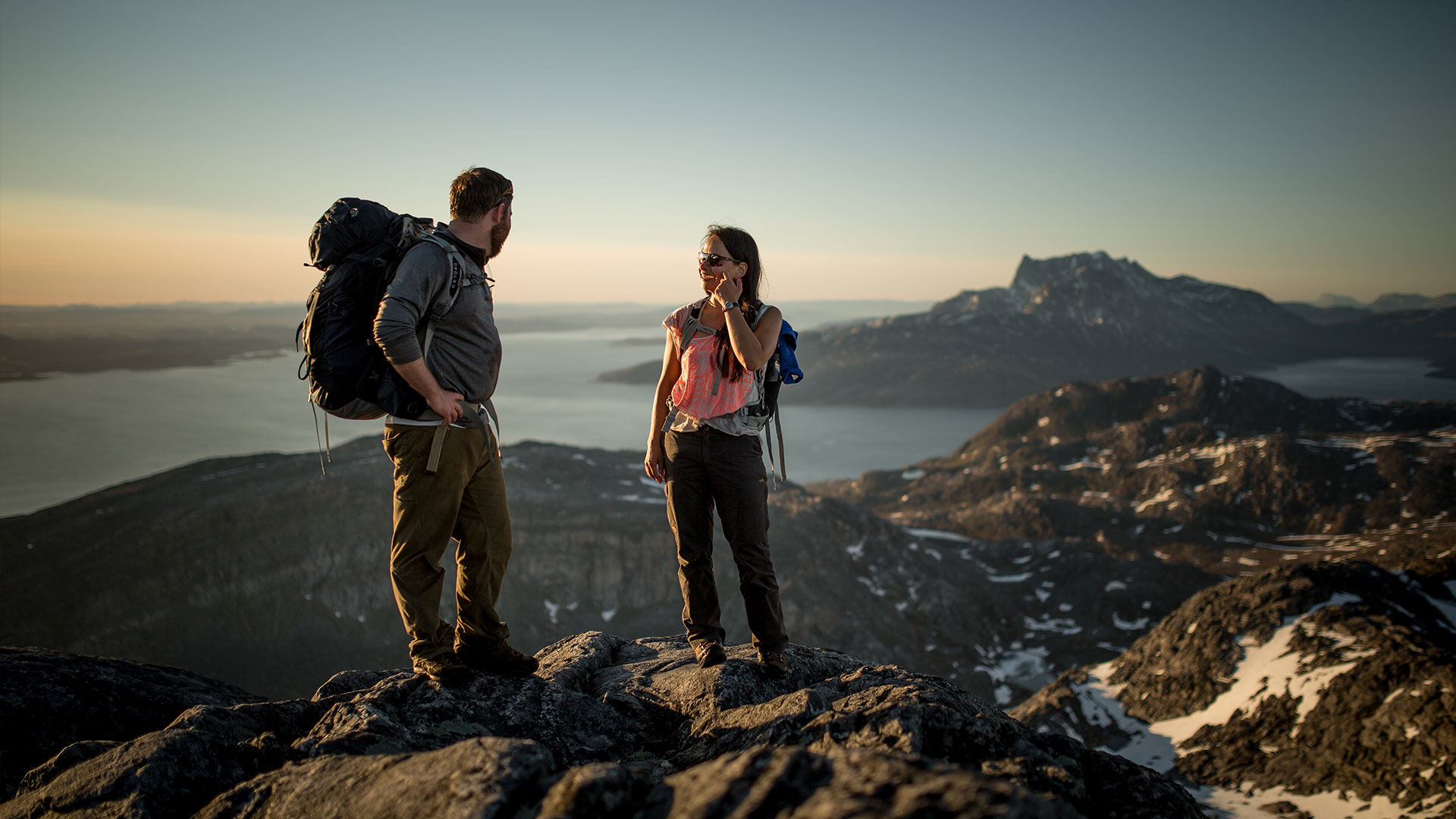 Hikers in Greenland ©Mads Phil - I Love Greenland