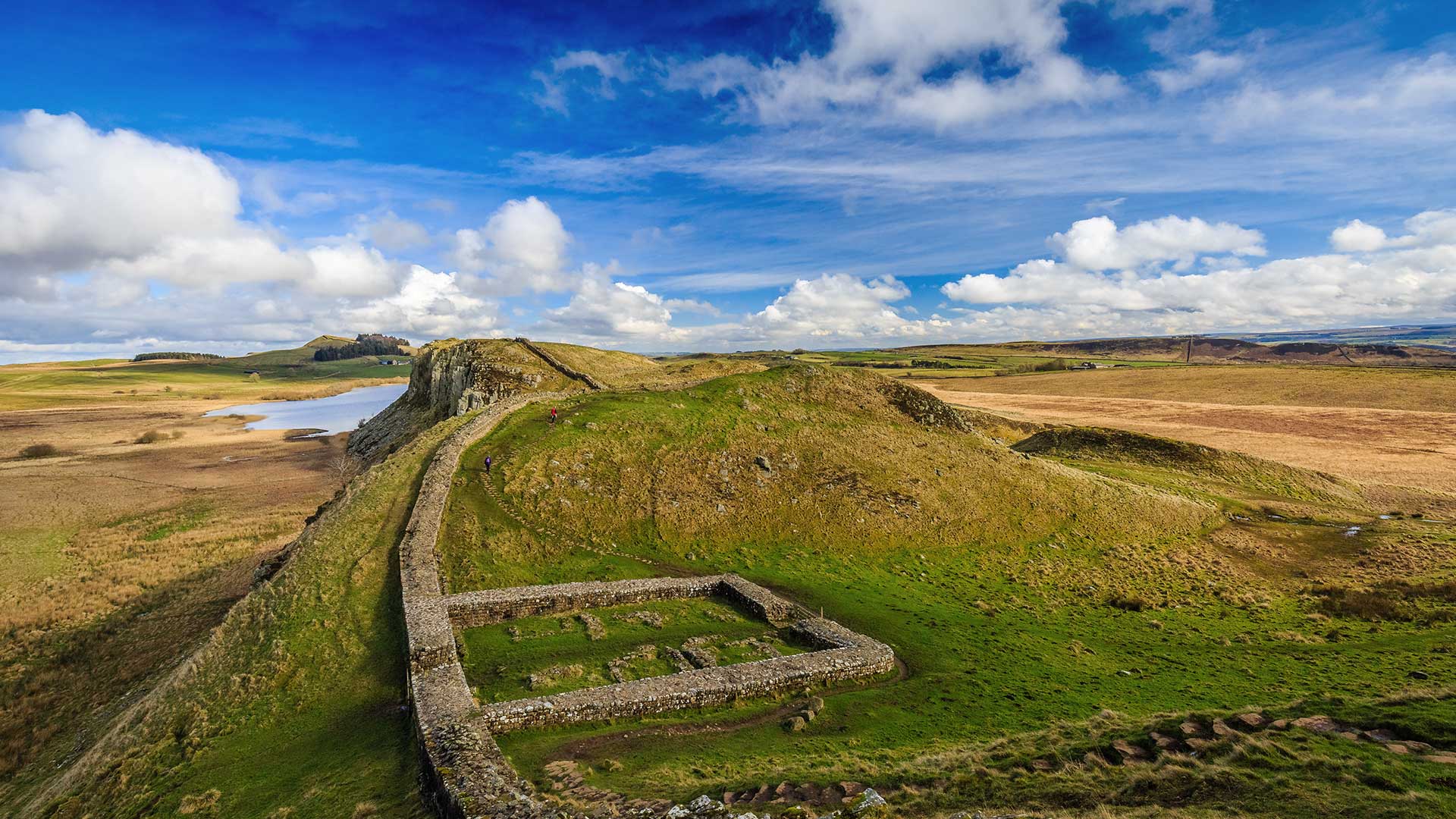 Bird's eye view of the reamining ruins of Hadrians Wall in Northumberland