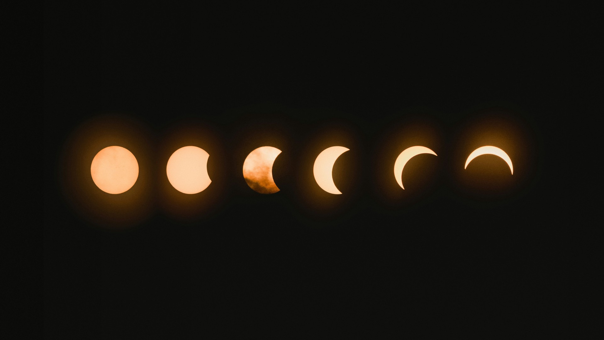 solar eclipse series © mark tegethoff   unsplash