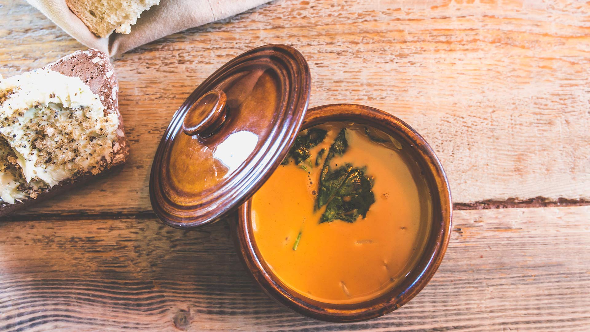 Bowl of Icelandic soup
