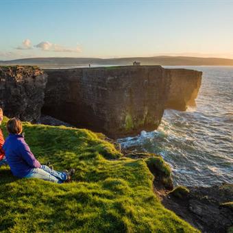 Downpatrick Head ©Failte Ireland/Tourism Ireland