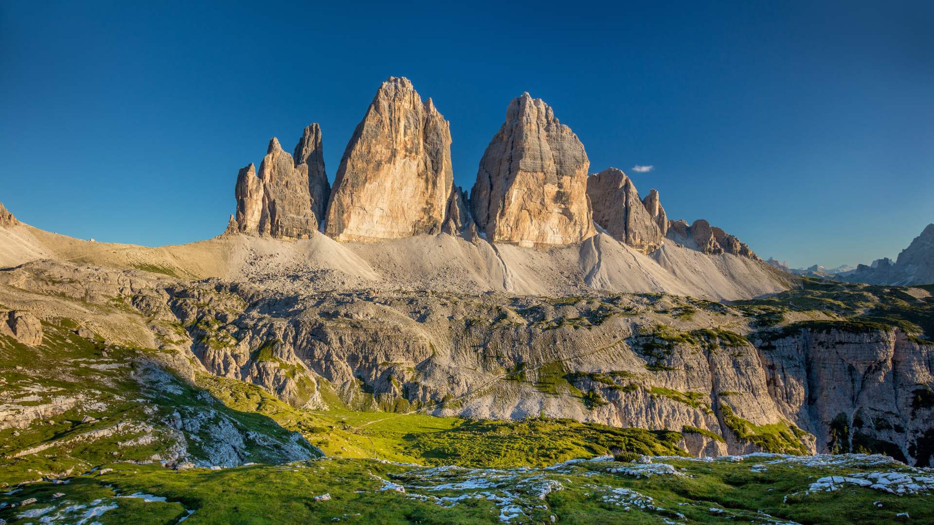 3 peaks of Tre Cime di Lavaredo, Dolomites, Italy