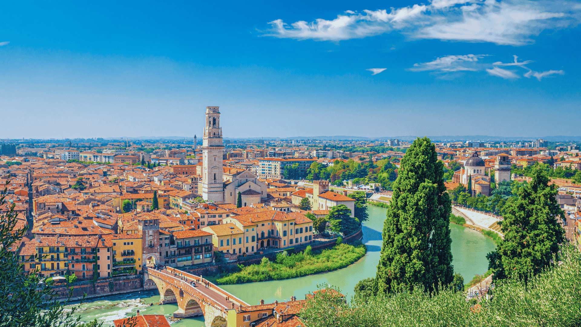 Aerial view of Verona with Adige River and Duomo di Verona?400x200;crop