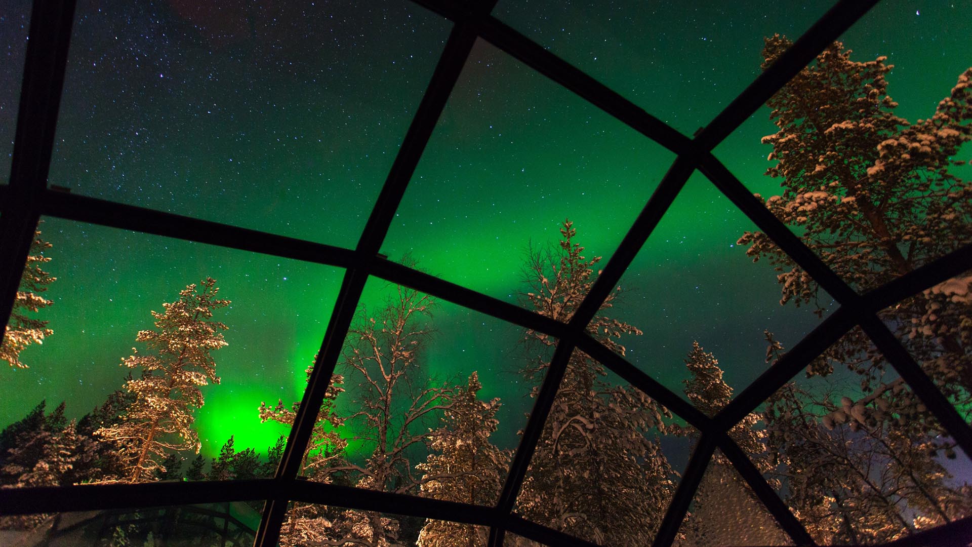 Inside an igloo ©Kakslauttanen Arctic Resort, Finnish Lapland