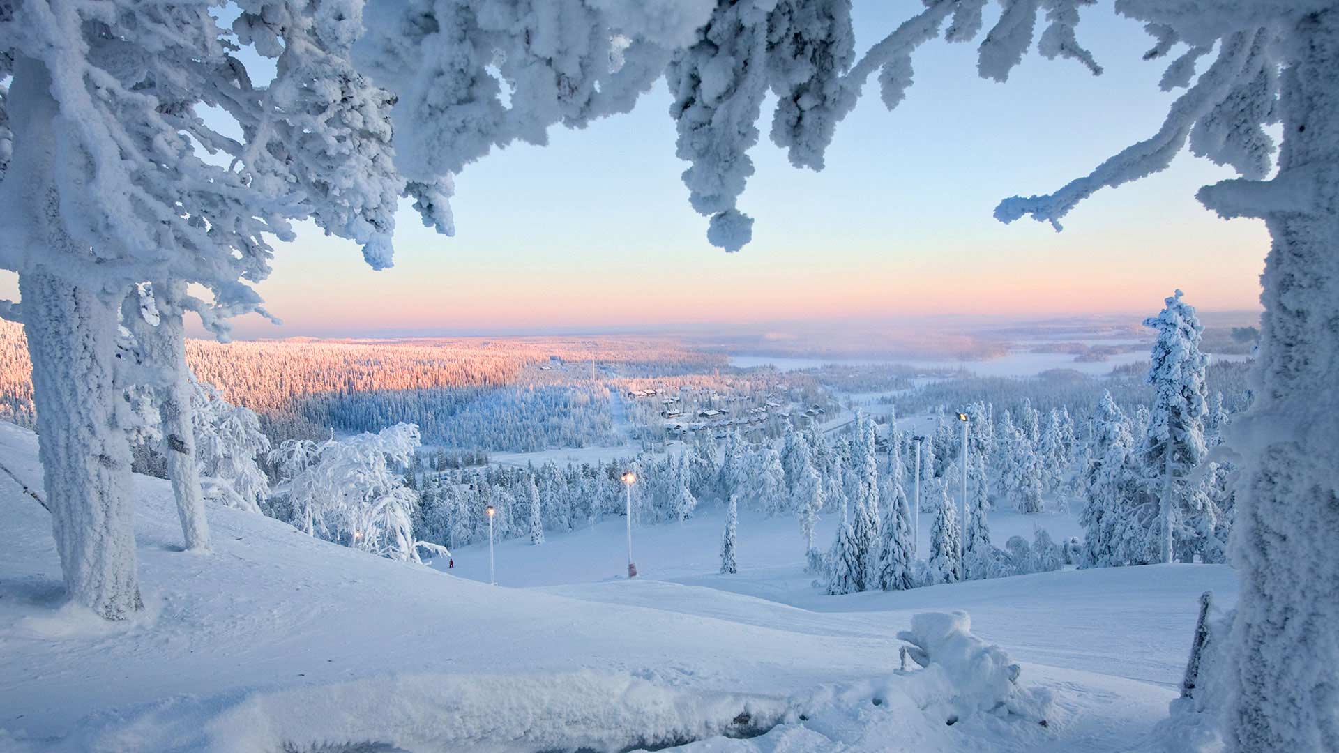 Rukatunturi Ski Resort in Lapland