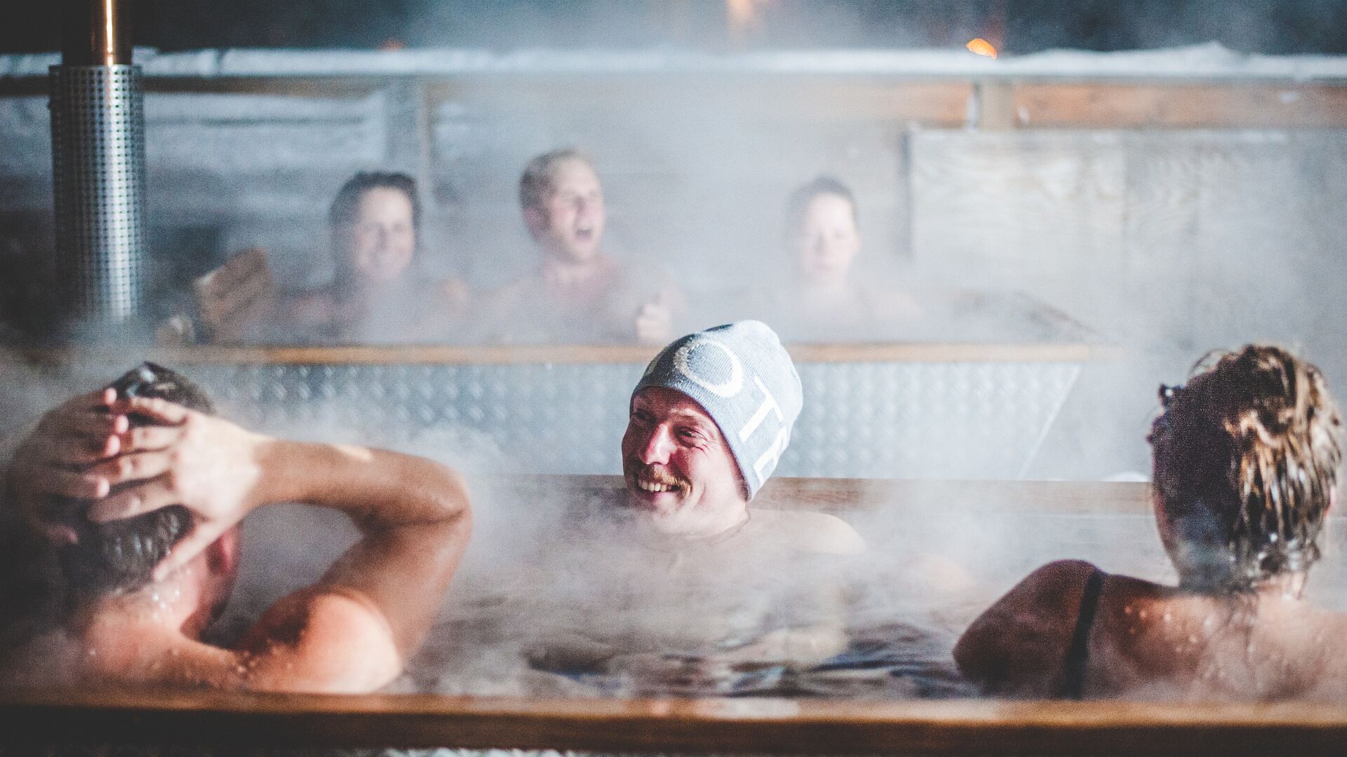 Sauna and hot tub ©Asaf Kliger - ICEHOTEL