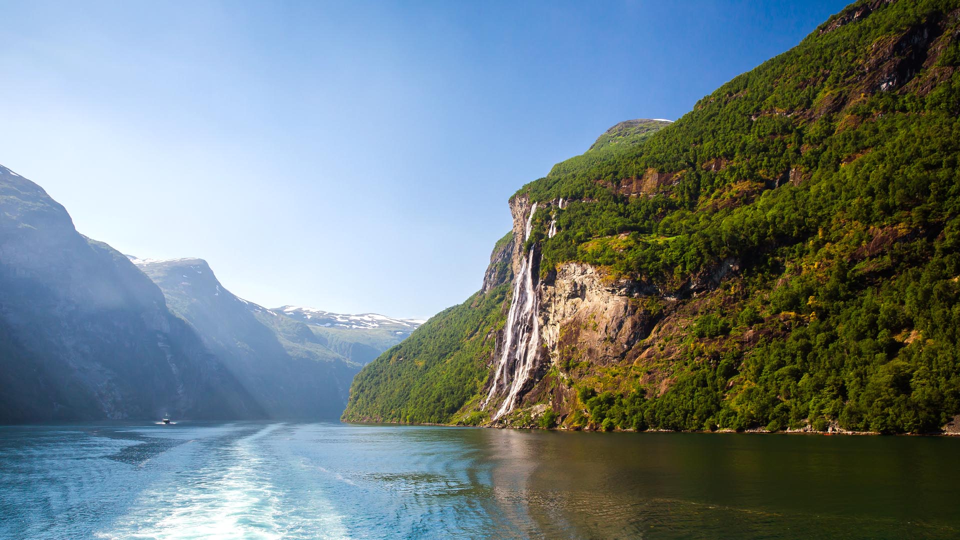 Seven Sisters waterfall and fjord