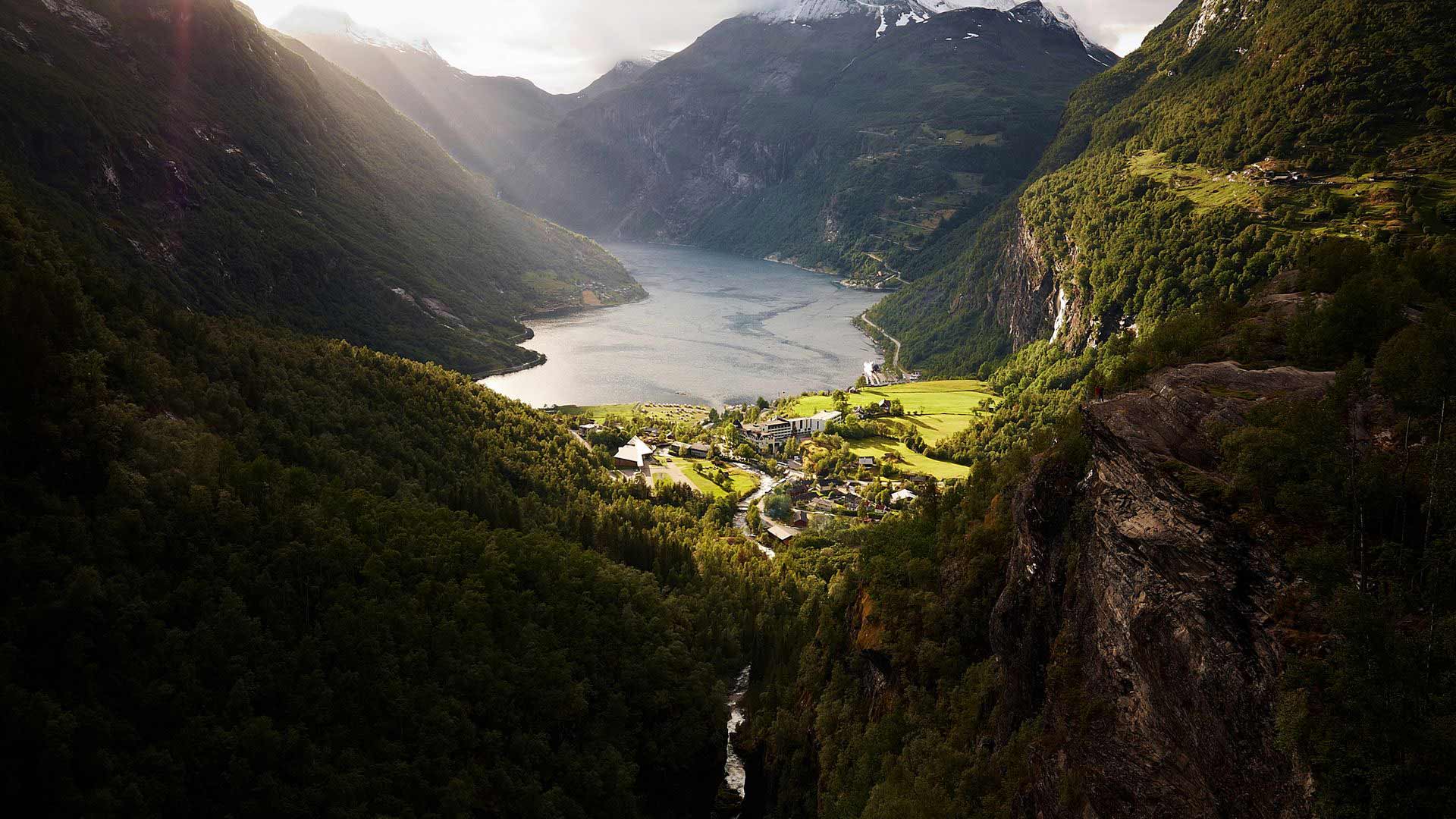 eagle road in norway