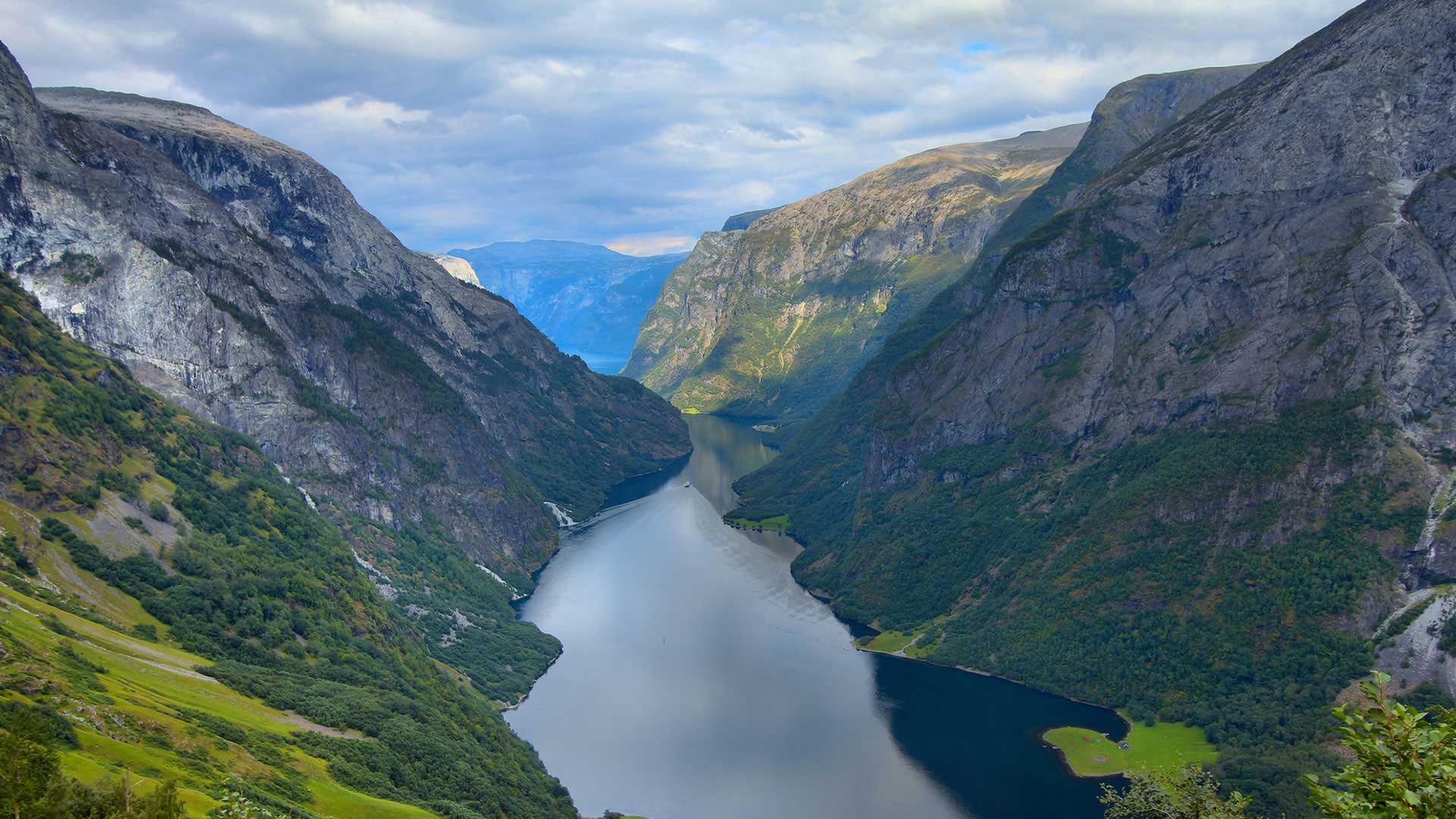 The impressive Næroyfjord in Norway