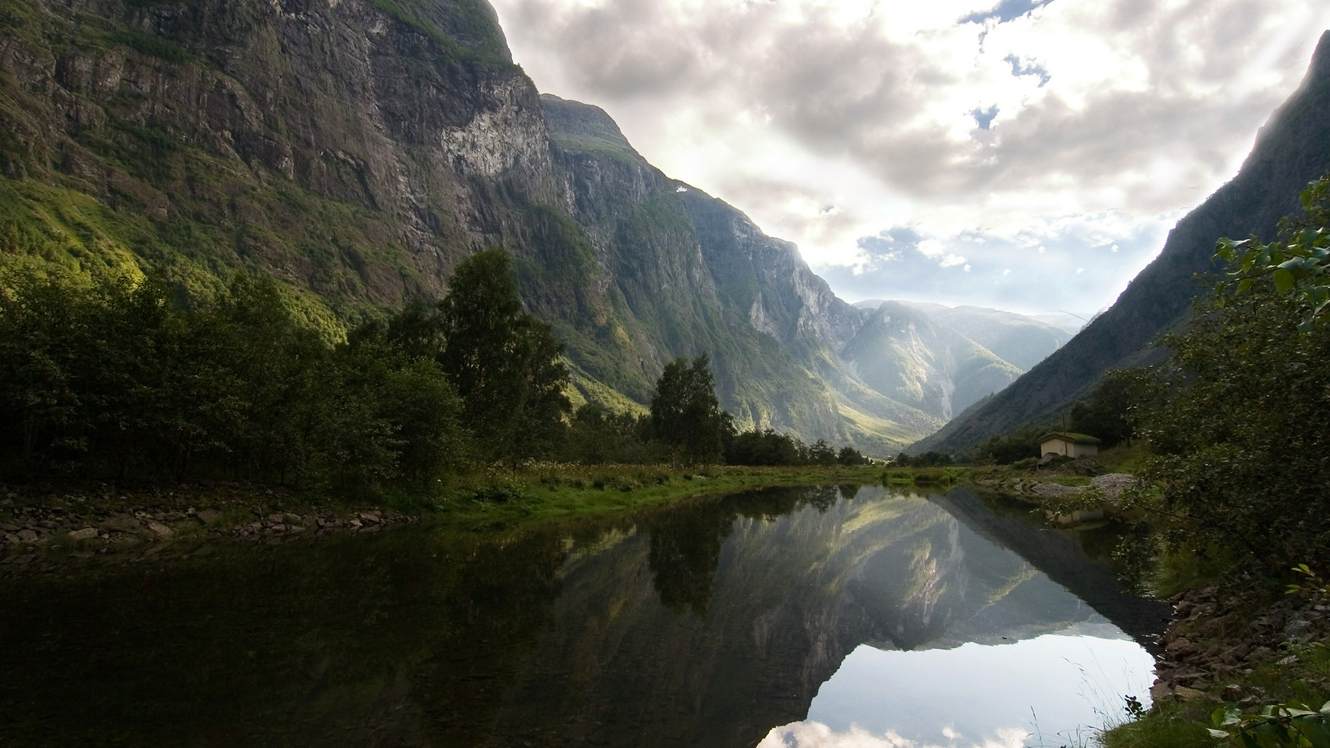 scandinavian cruise weather