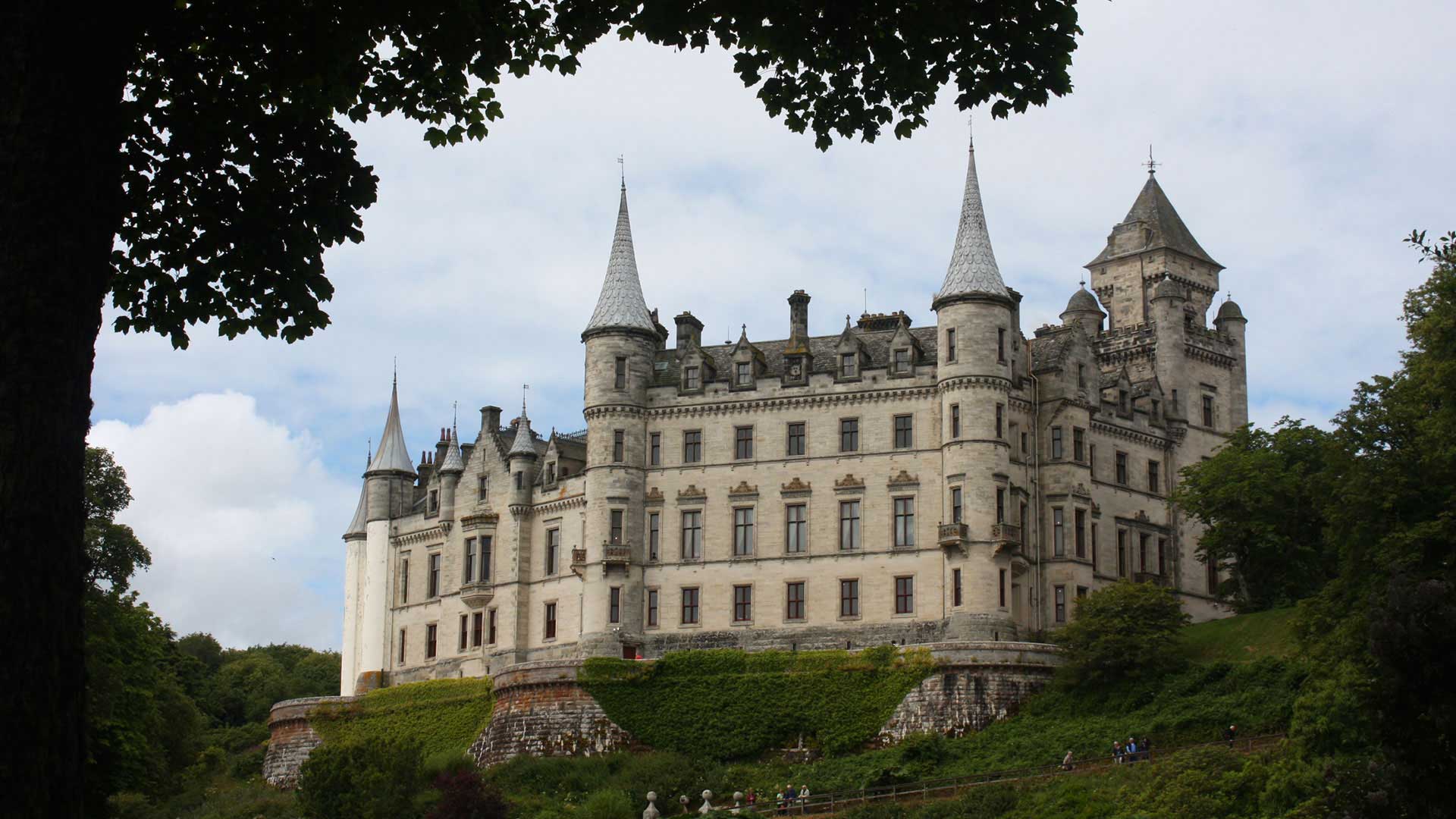 dunrobin castle