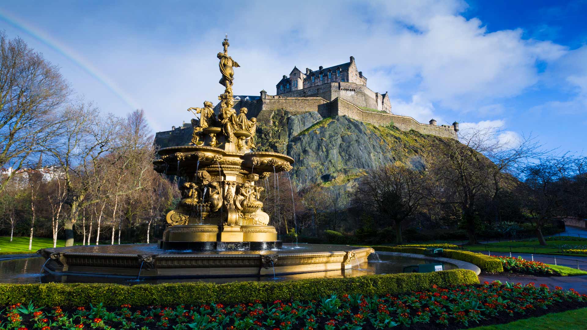 Edinburgh Castle seen from Princes Street Gardens