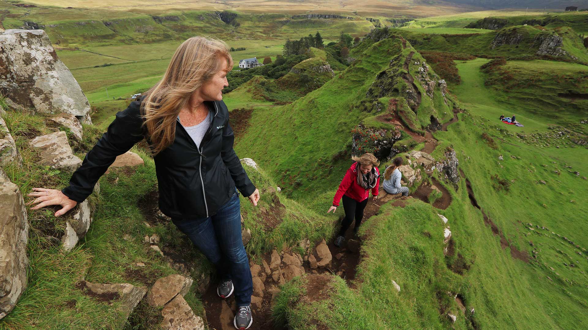 hill walking tours scotland