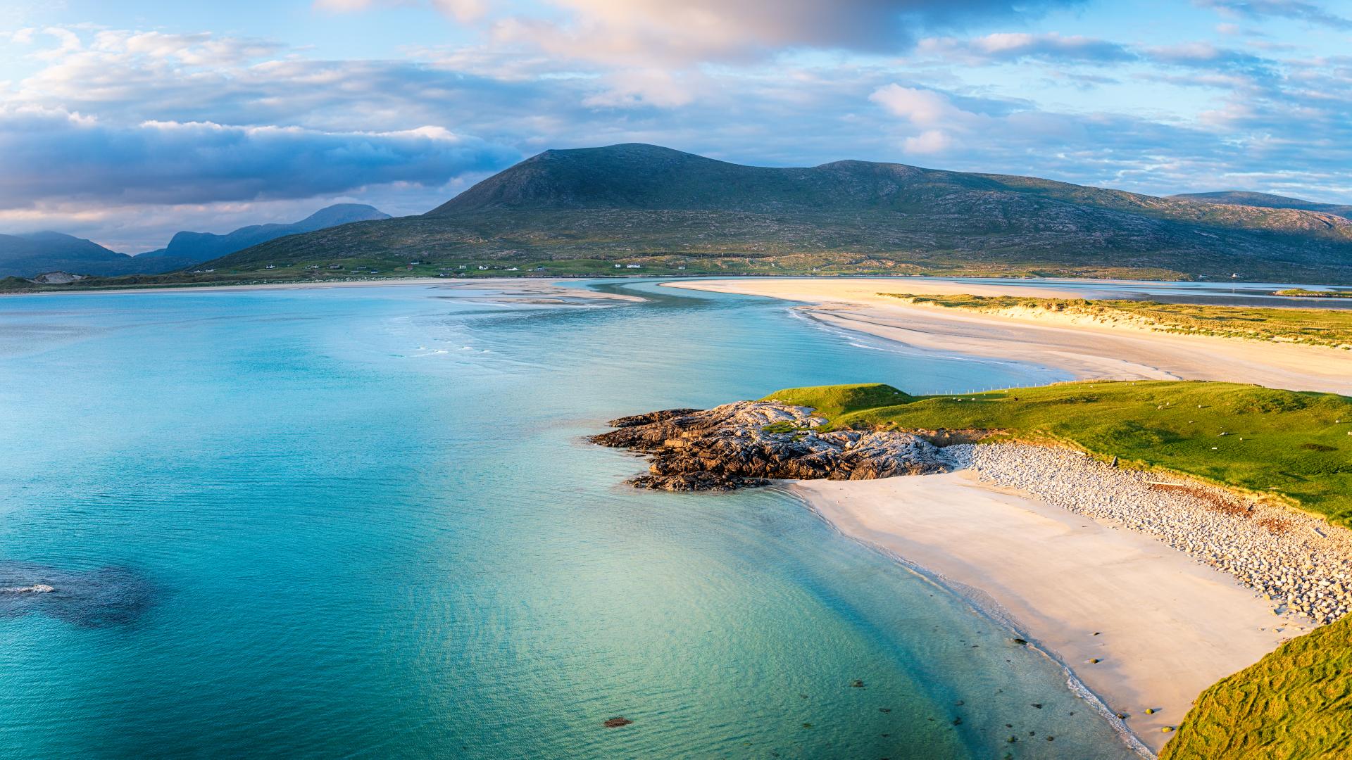 luskentyre beach isle of harris