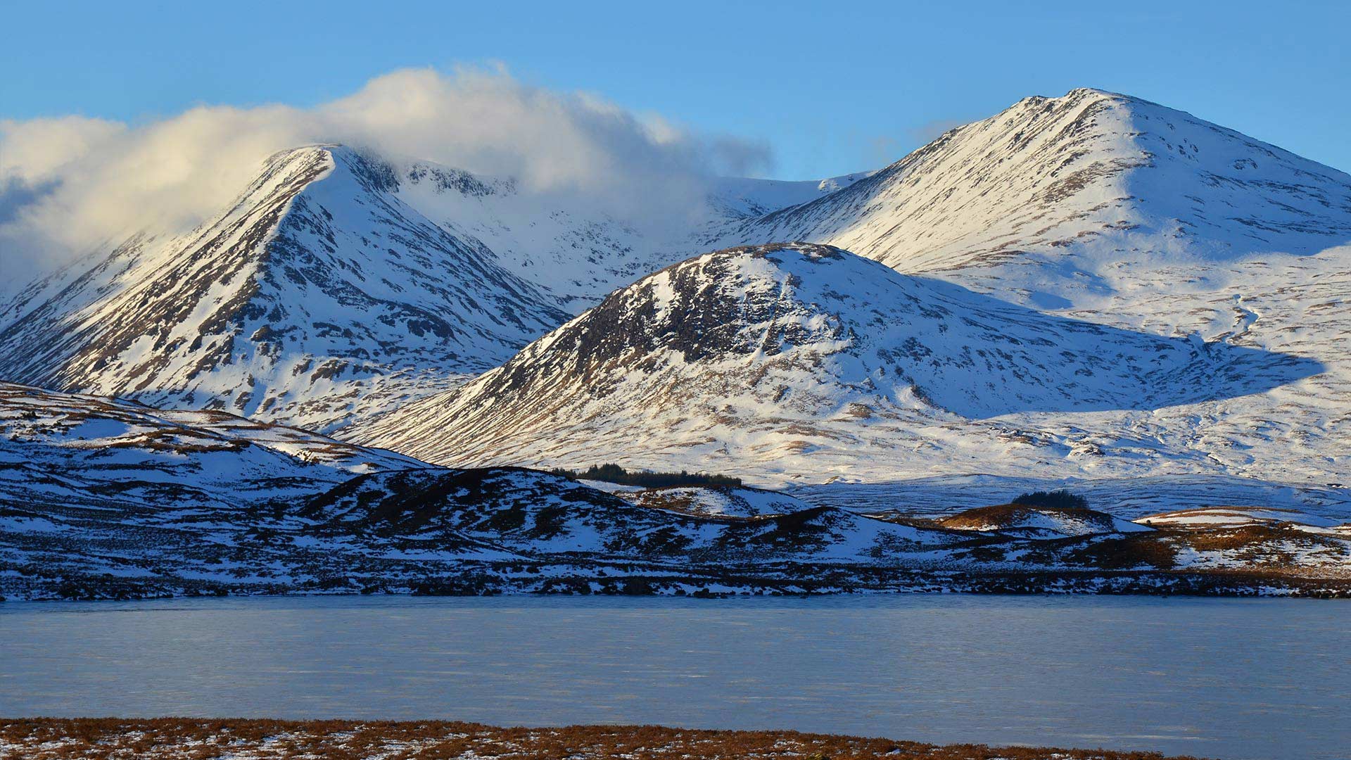snowy mountains of rannoch moor