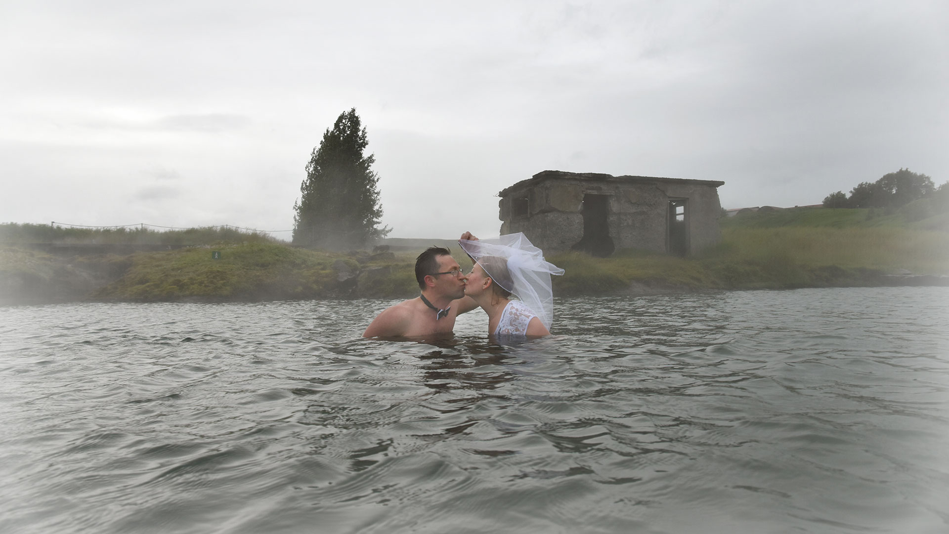 2016 09 wp photo of the month icelandic honeymoon